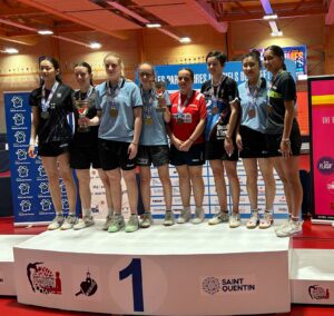2025_Chpts-France-Juniors_PodiumDoublesFilles_Bronze-Alexia-Nodin
